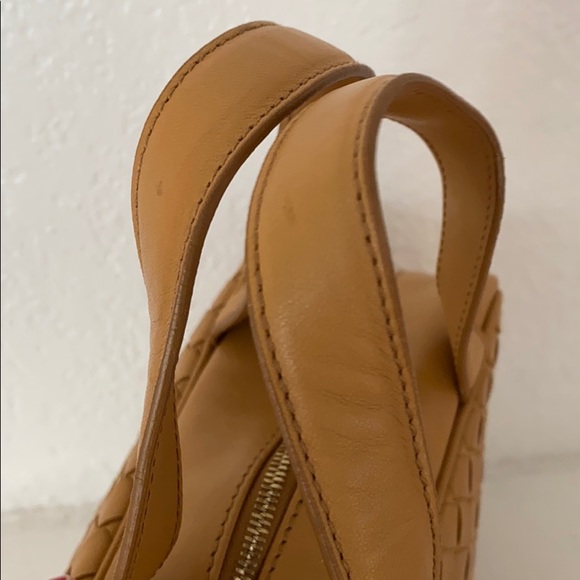 Bottega Venetta Intrecciato caramel mini bag - Picture 7 of 16